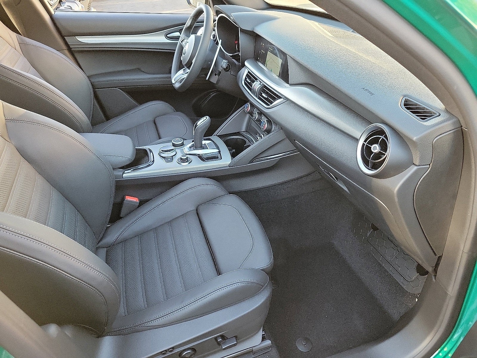 2025 Alfa Romeo Stelvio STELVIO AWD