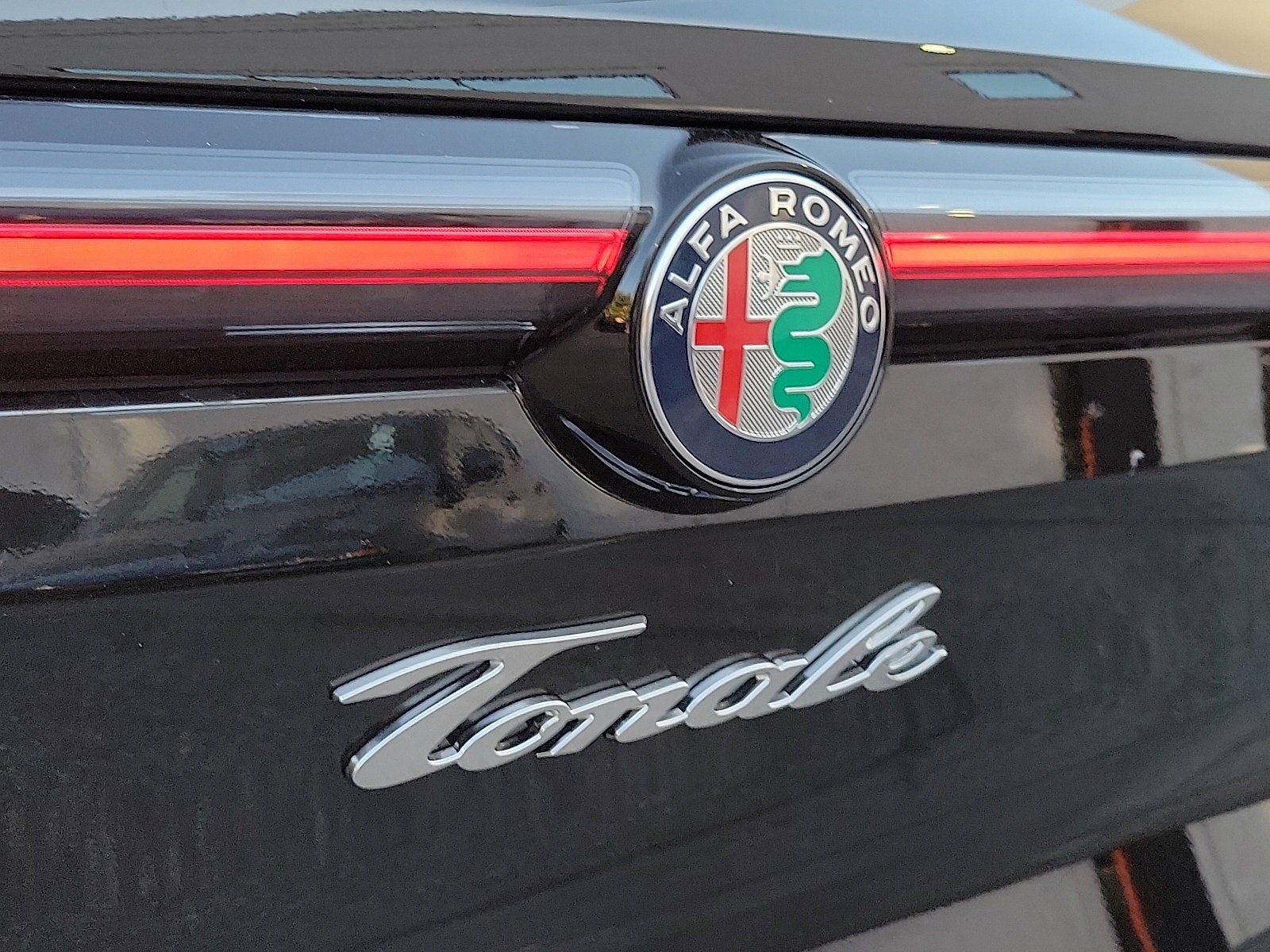 2025 Alfa Romeo Tonale TONALE INTENSA HYBRID EAWD