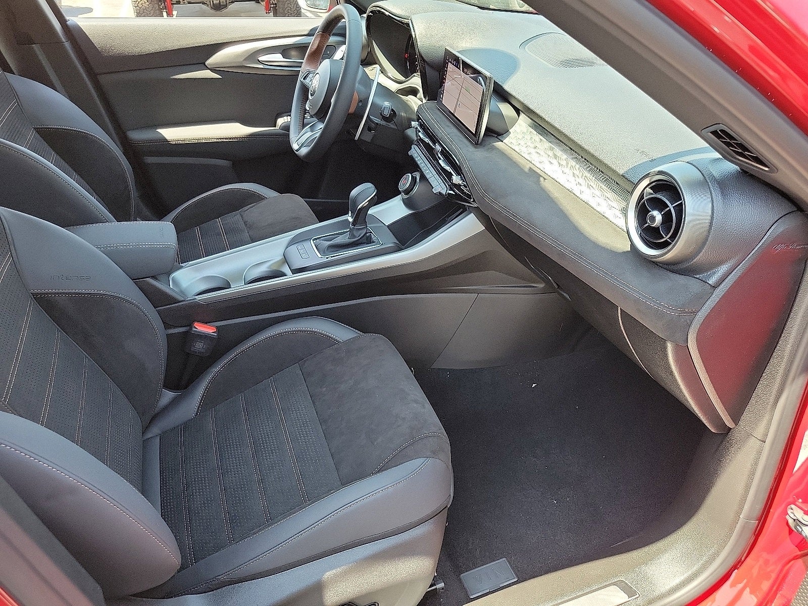 2025 Alfa Romeo Tonale TONALE INTENSA HYBRID EAWD