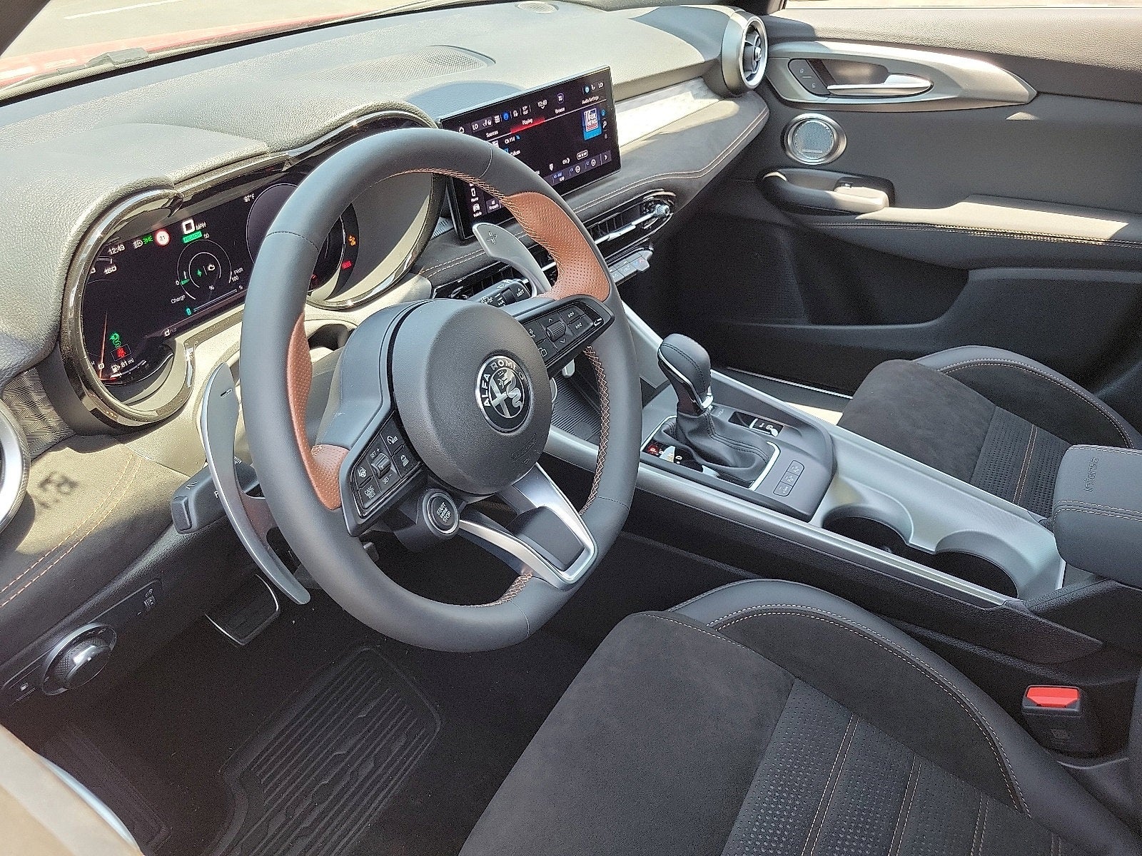 2025 Alfa Romeo Tonale TONALE INTENSA HYBRID EAWD