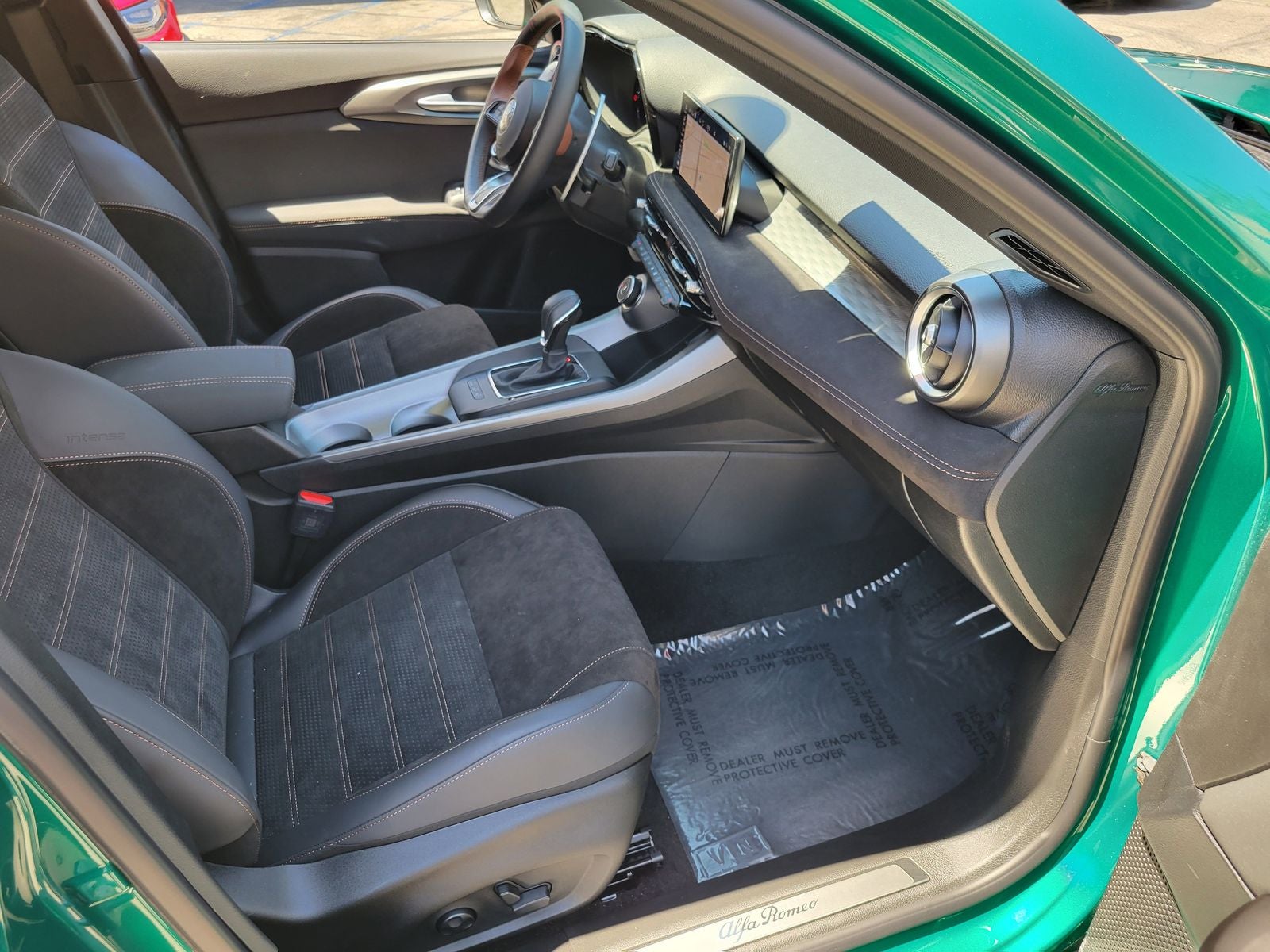 2025 Alfa Romeo Tonale Intensa EAWD