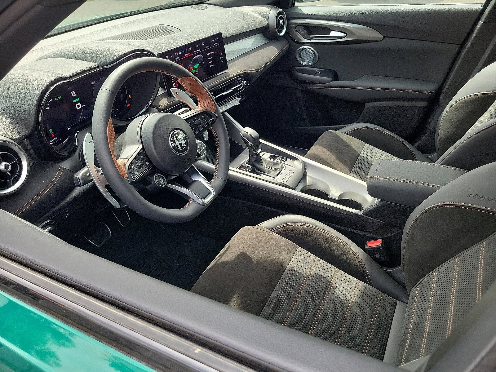 2025 Alfa Romeo Tonale TONALE INTENSA HYBRID EAWD