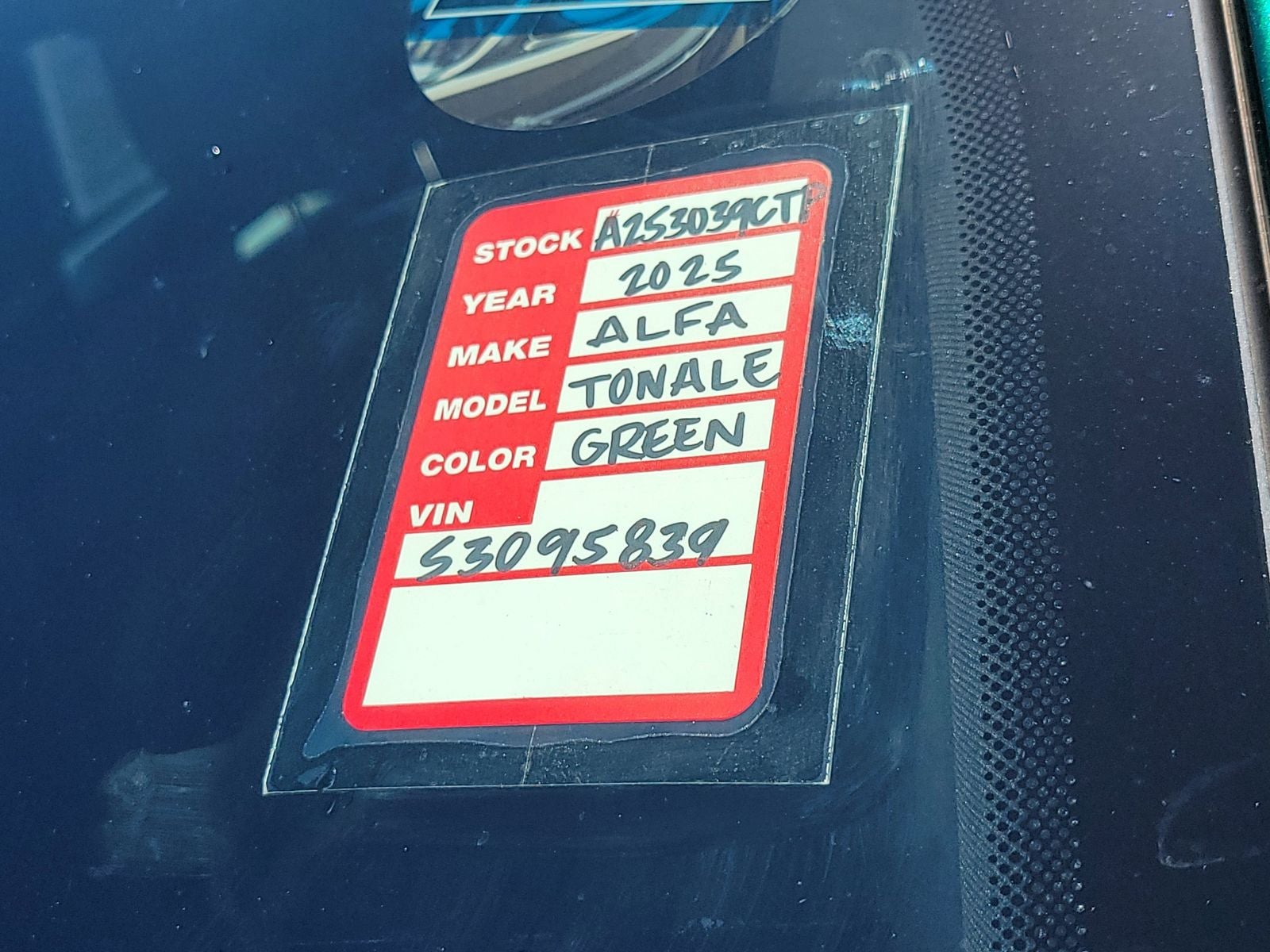 2025 Alfa Romeo Tonale Intensa EAWD
