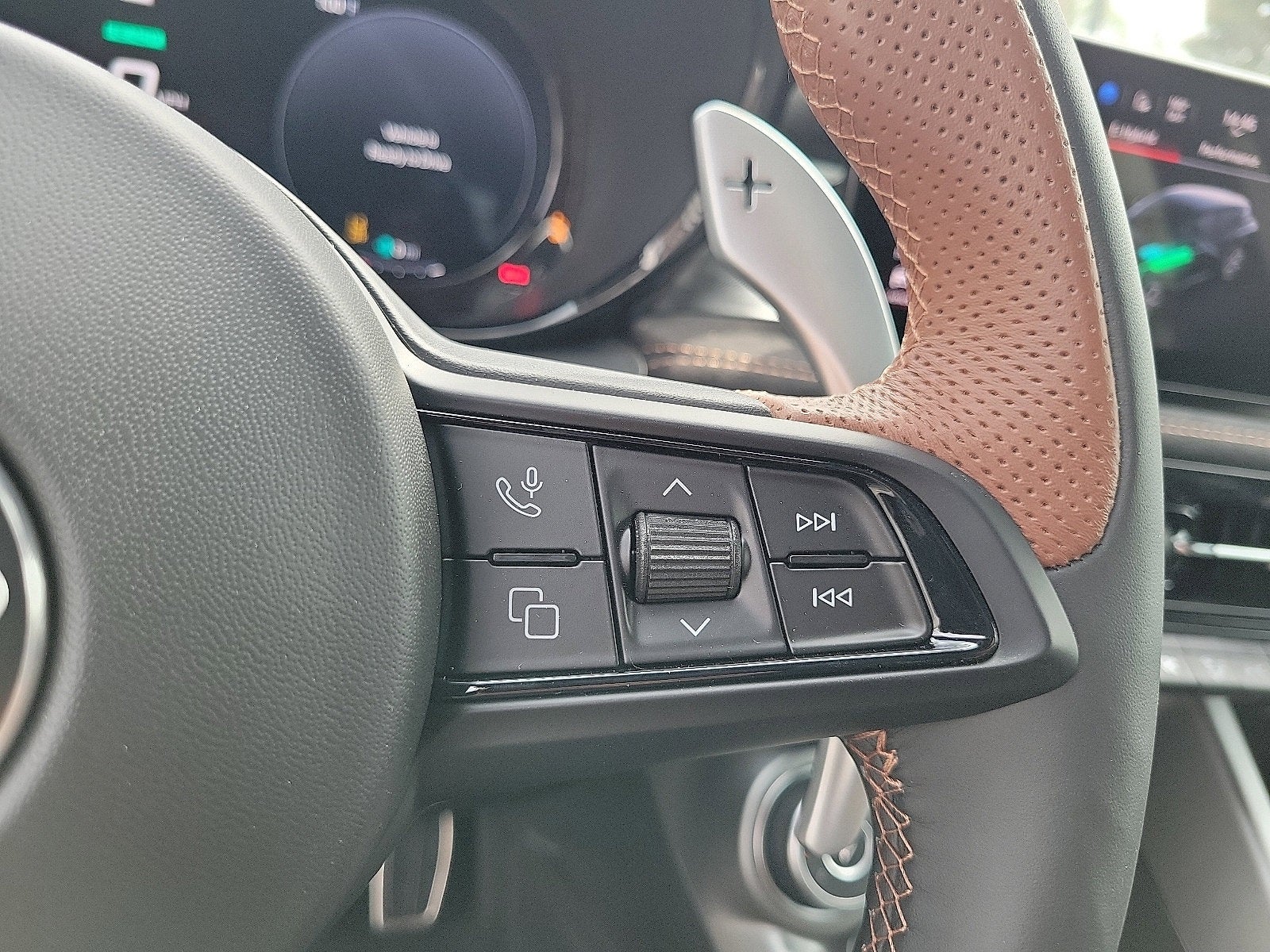 2025 Alfa Romeo Tonale TONALE INTENSA HYBRID EAWD