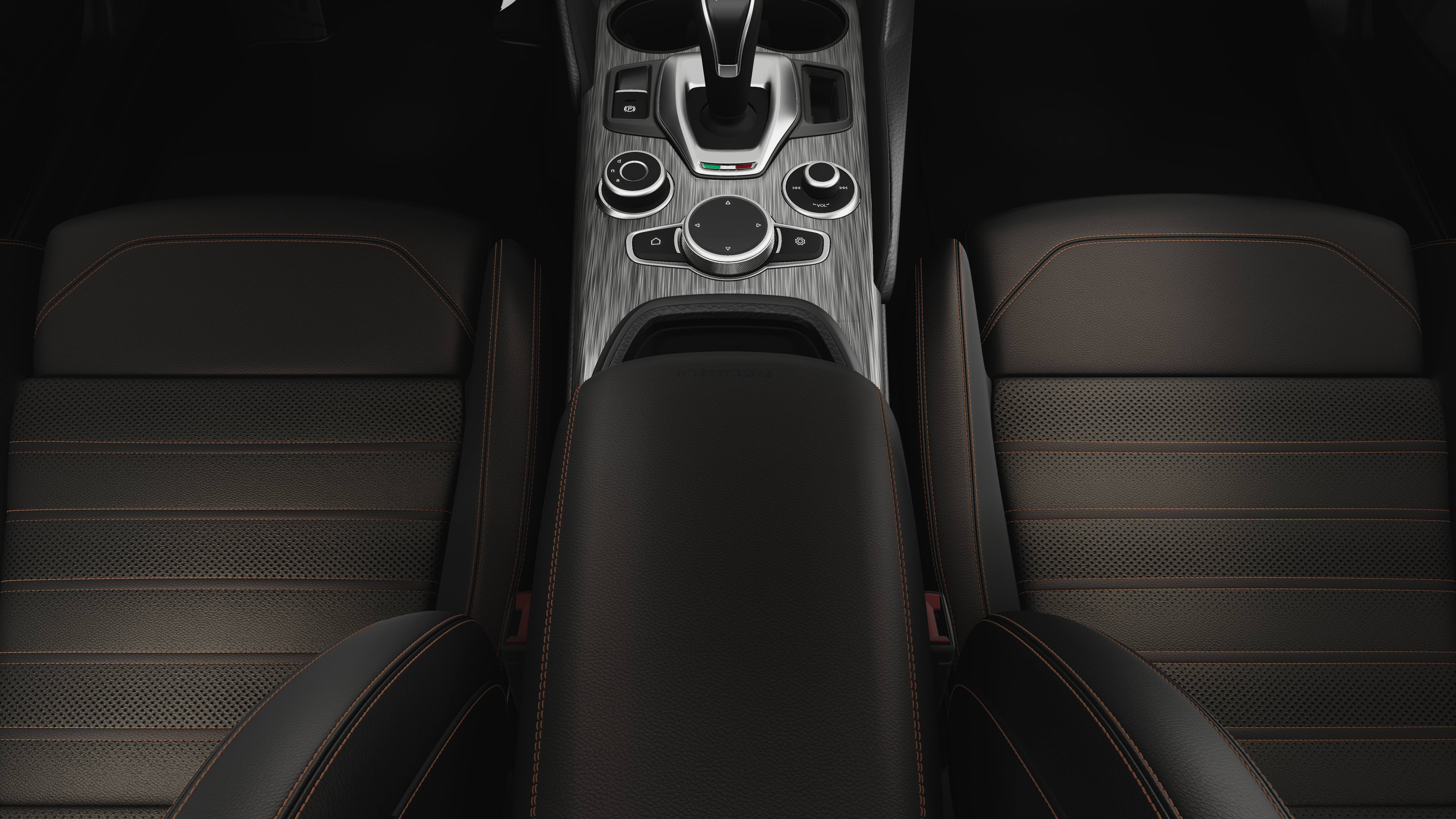 2025 Alfa Romeo Giulia GIULIA INTENSA RWD