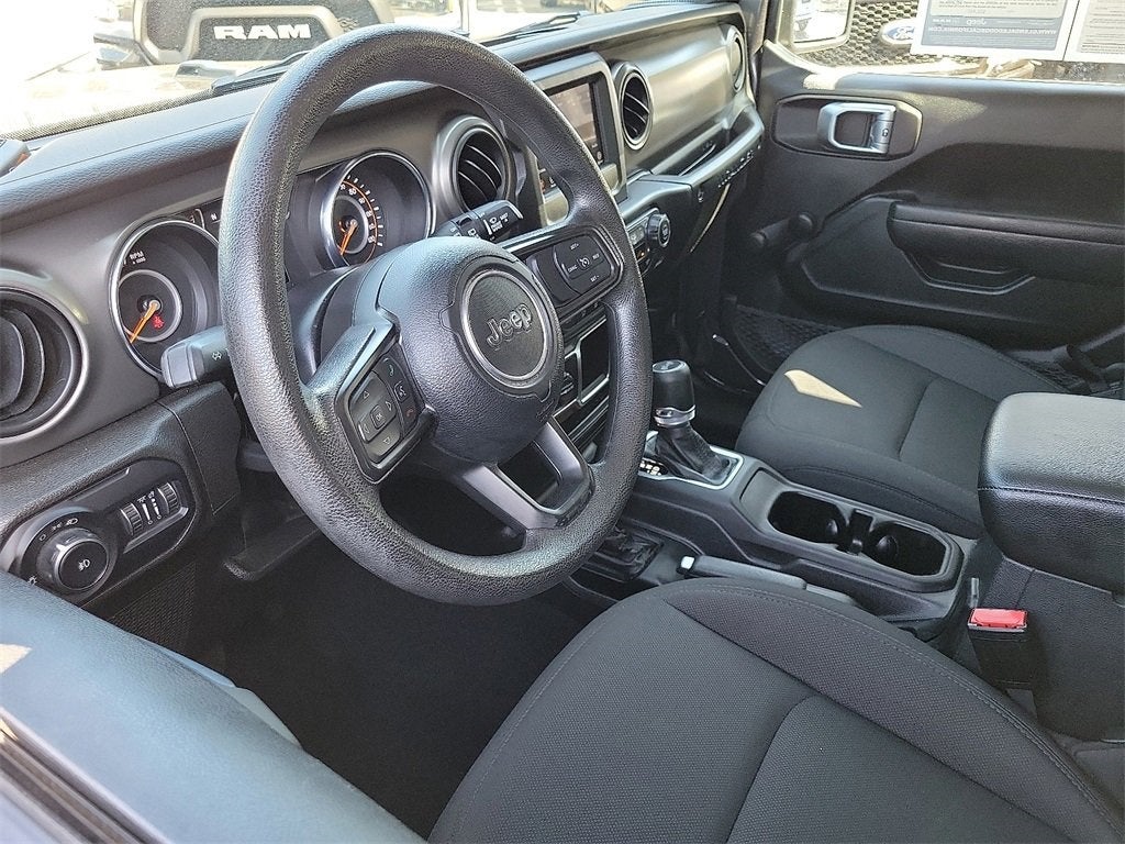 2022 Jeep Wrangler Unlimited Sport