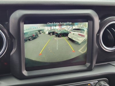 2022 Jeep Wrangler Unlimited Sahara Altitude