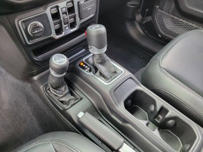 2022 Jeep Wrangler Unlimited Sahara Altitude