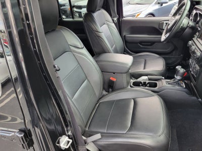2022 Jeep Wrangler Unlimited Sahara Altitude