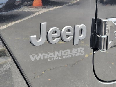 2022 Jeep Wrangler Unlimited Sahara Altitude