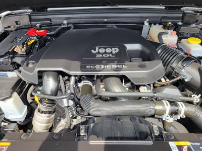 2022 Jeep Wrangler Unlimited Sahara Altitude