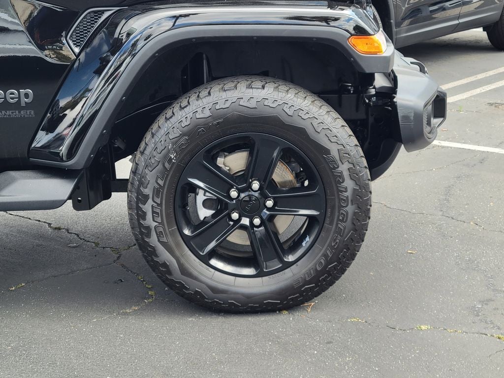 2022 Jeep Wrangler Unlimited Sahara Altitude