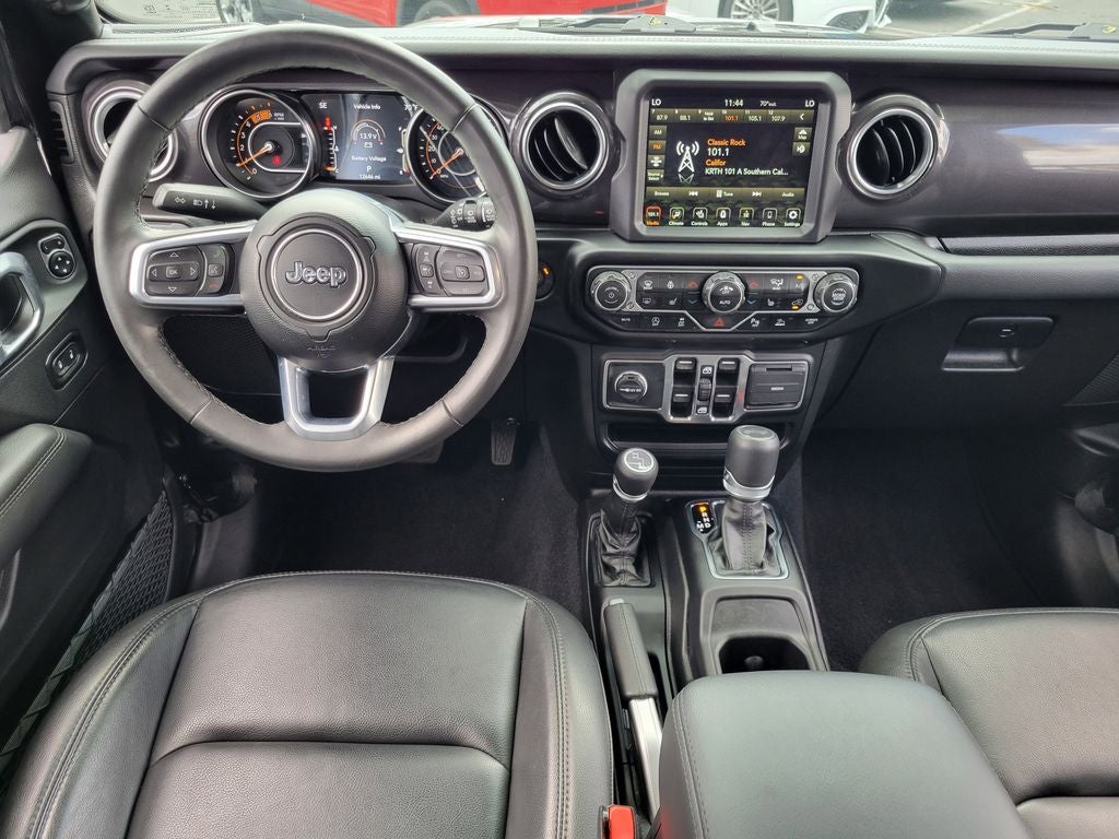 2022 Jeep Wrangler Unlimited Sahara Altitude