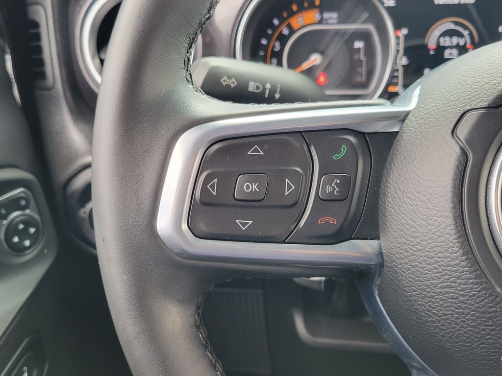 2022 Jeep Wrangler Unlimited Sahara Altitude