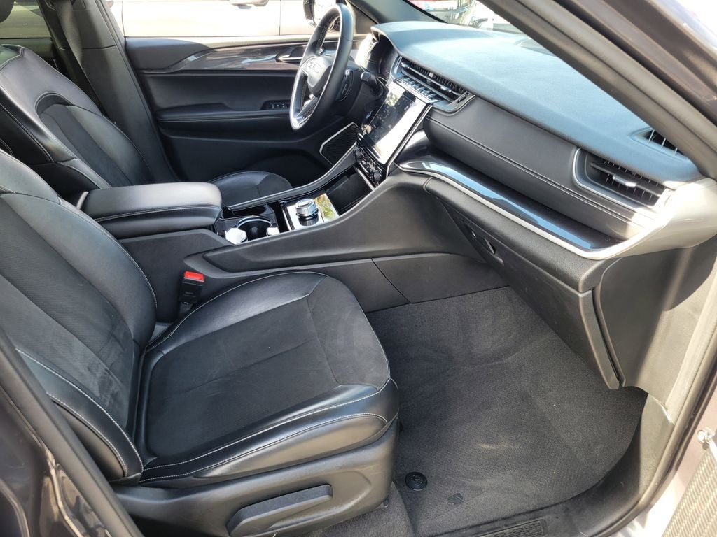 2022 Jeep Grand Cherokee Altitude