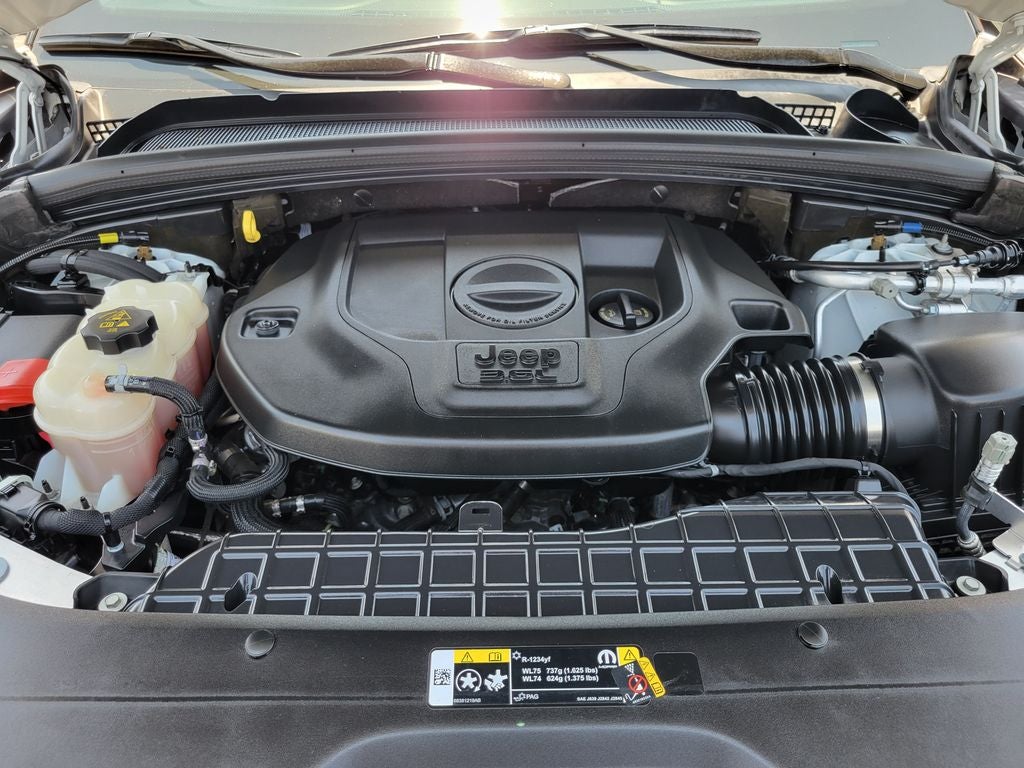 2022 Jeep Grand Cherokee Summit