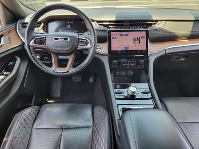 2022 Jeep Grand Cherokee Summit