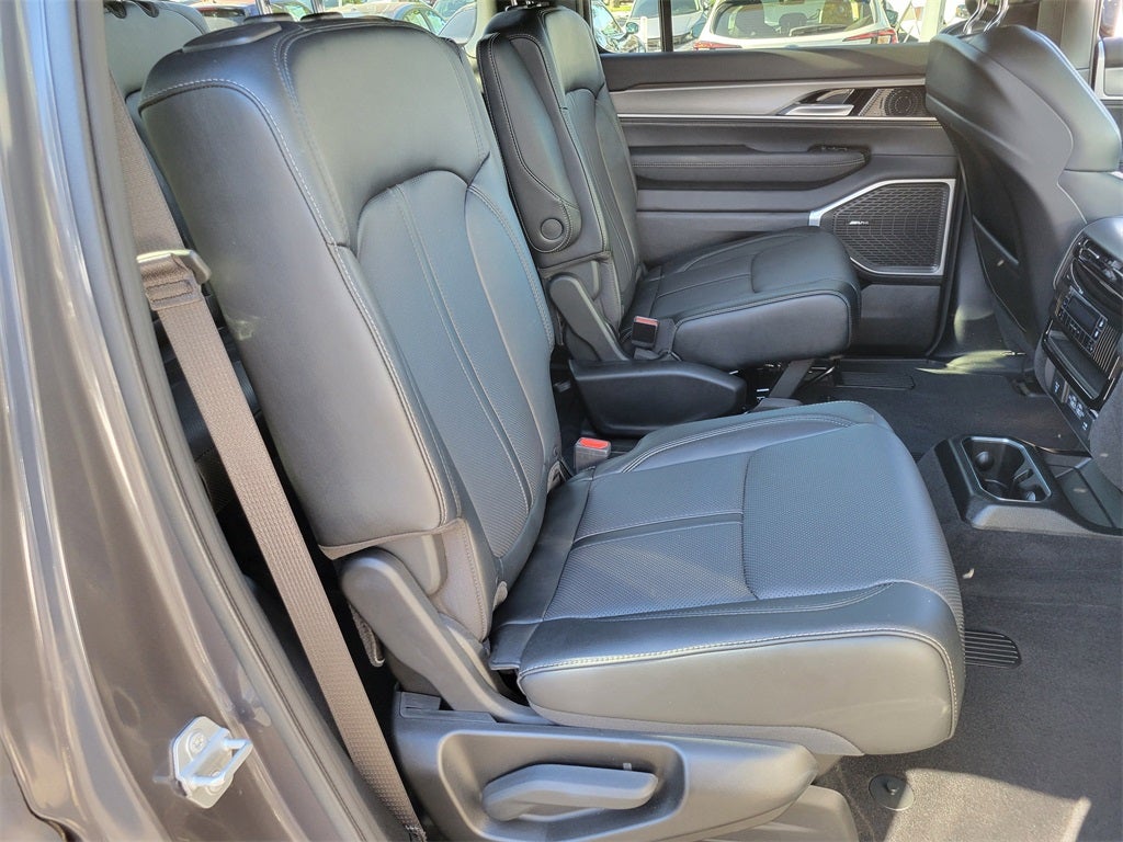 2025 Jeep Wagoneer Series II