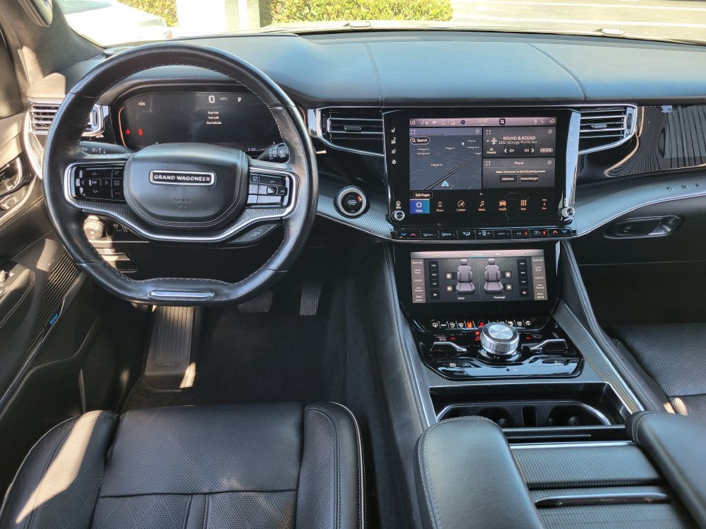 2022 Jeep Grand Wagoneer photo 4