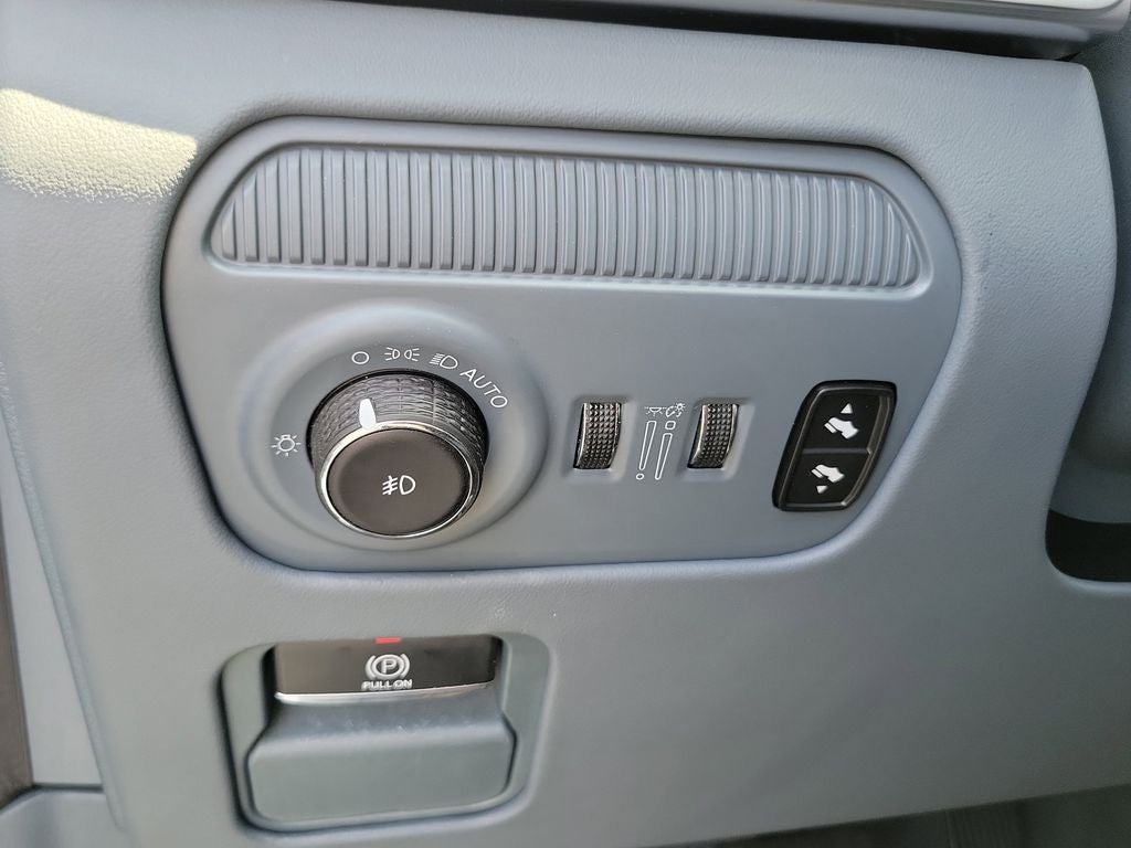 2024 Jeep Grand Wagoneer Series III