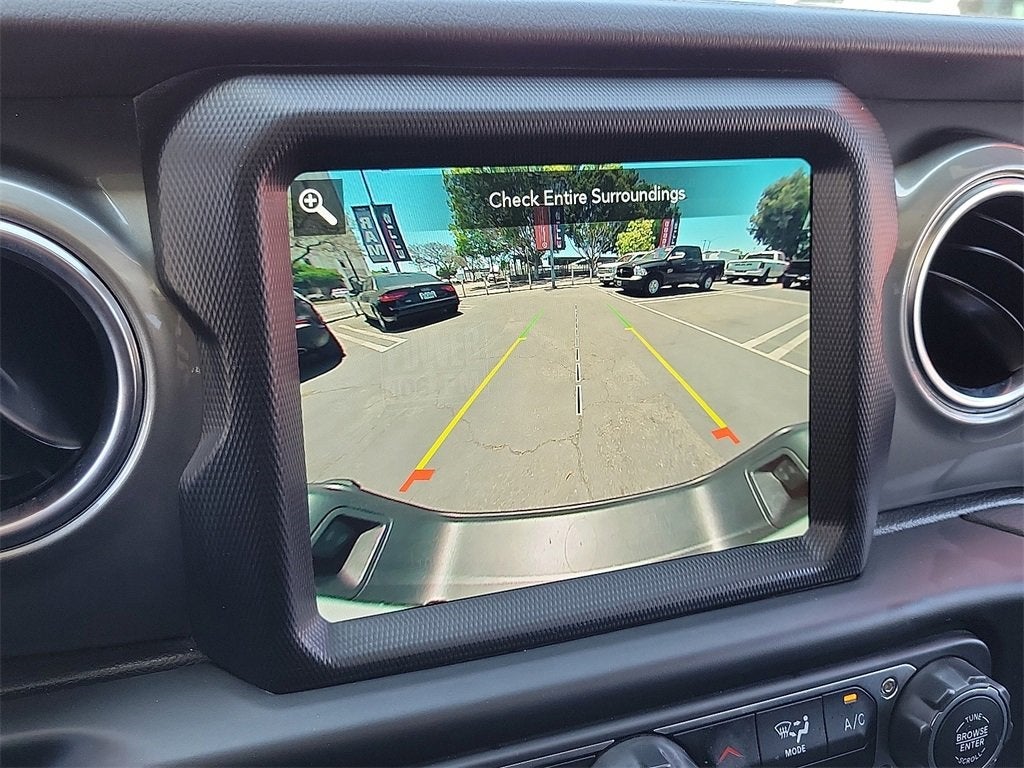 2022 Jeep Gladiator Overland