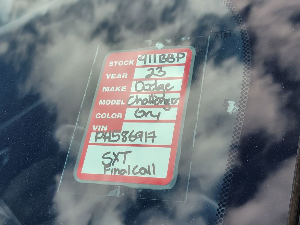 2023 Dodge Challenger SXT