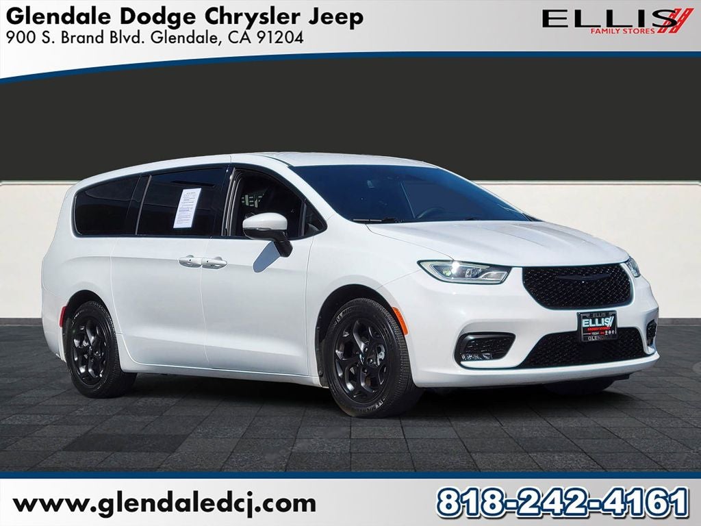 2023 Chrysler Pacifica Hybrid Touring L