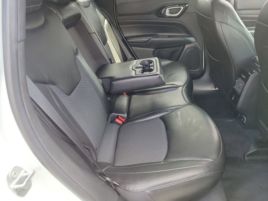 2022 Jeep Compass Altitude