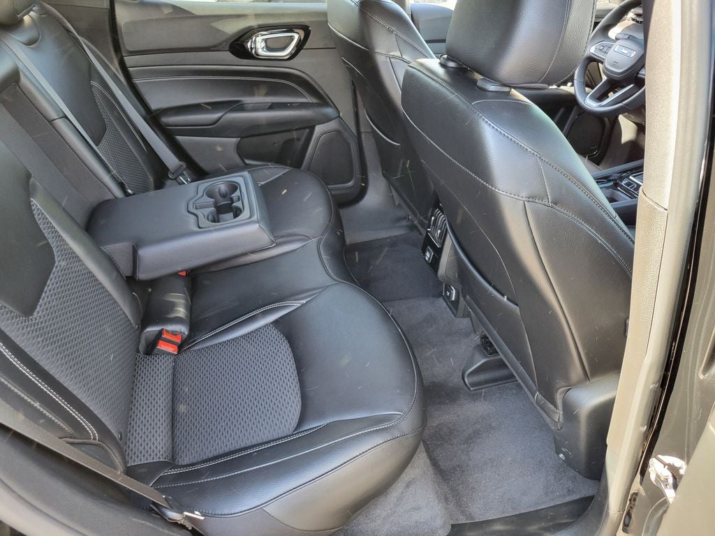 2023 Jeep Compass Altitude