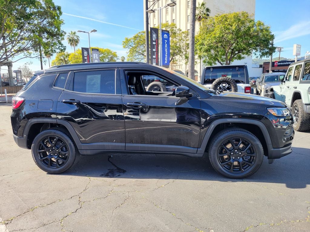 2023 Jeep Compass Altitude