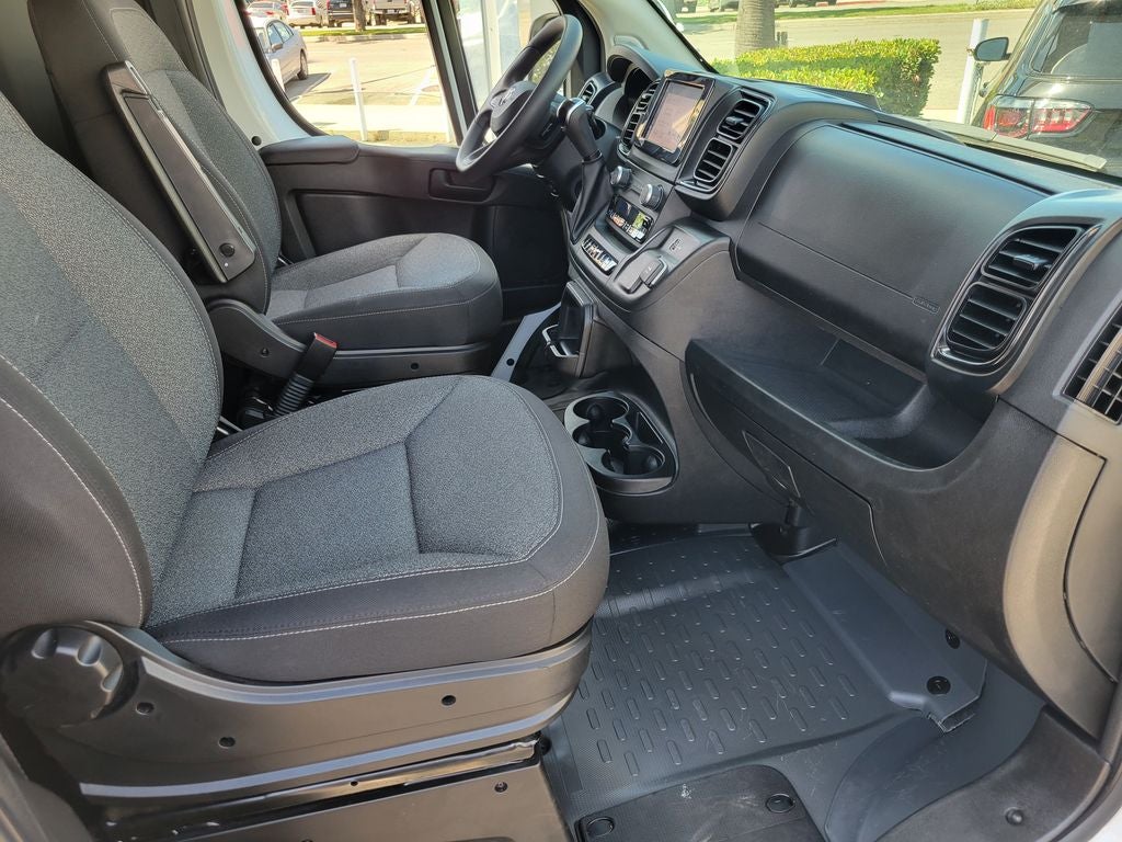 2025 RAM ProMaster 2500 Base
