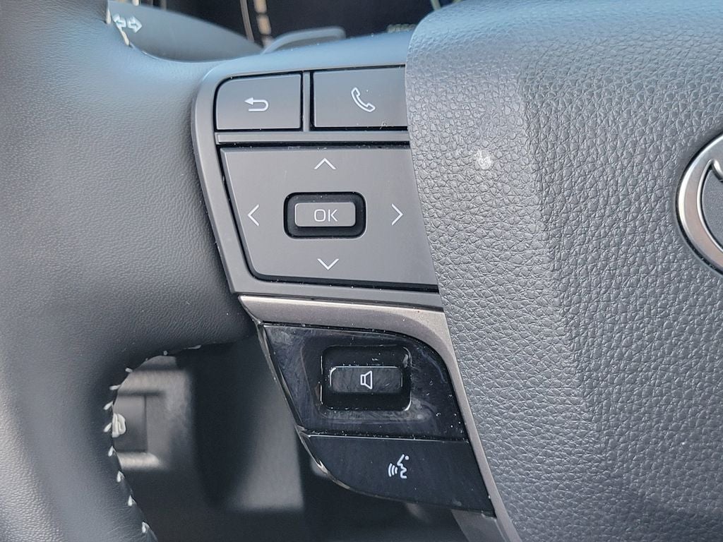 2025 Toyota Camry Base