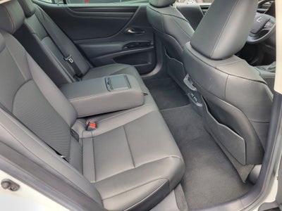 2025 Lexus ES 350