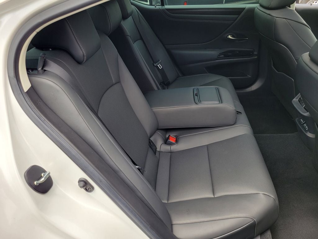 2025 Lexus ES 350