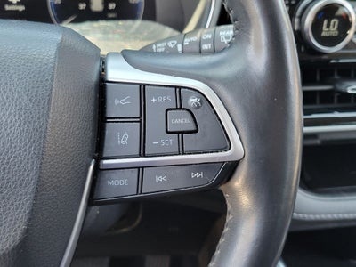 2023 Toyota Highlander Hybrid Platinum
