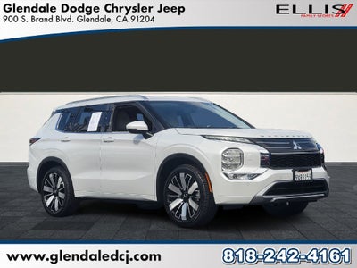 2025 Mitsubishi Outlander Base