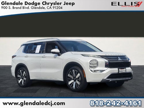 2025 Mitsubishi Outlander Base