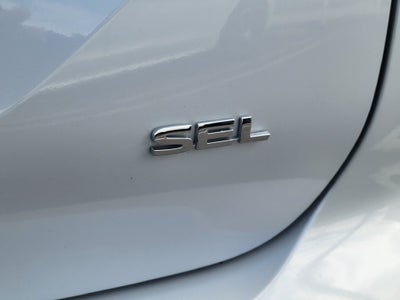 2025 Mitsubishi Outlander Base