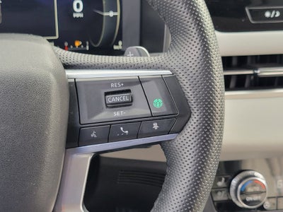 2025 Mitsubishi Outlander Base