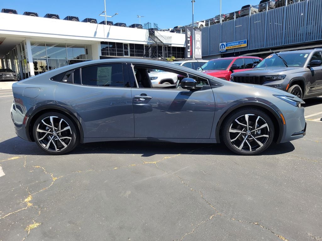 2025 Toyota Prius Plug-In Hybrid XSE Premium