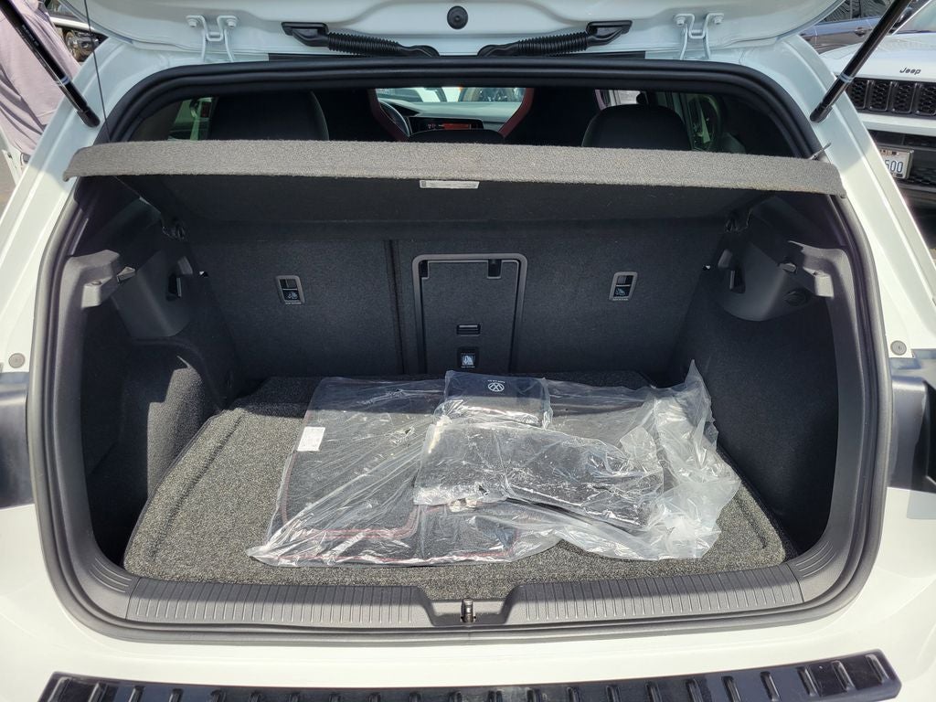 2024 Volkswagen Golf GTI S