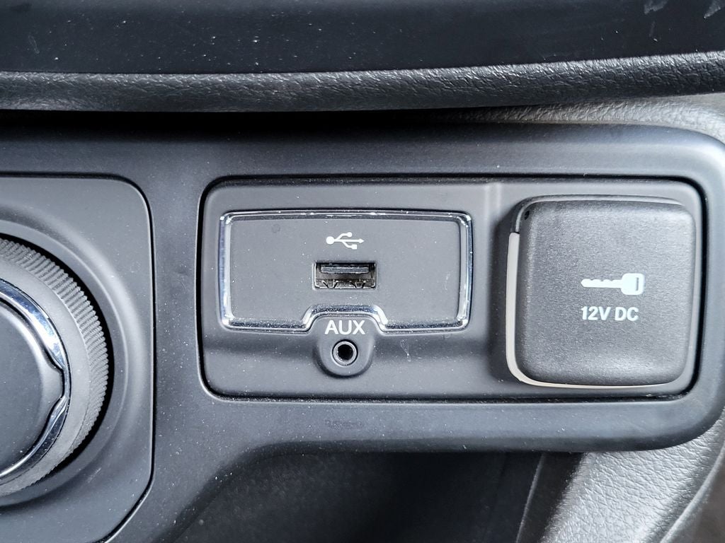 2023 Jeep Renegade Base