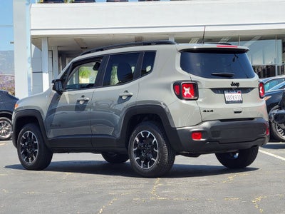 2023 Jeep Renegade Base