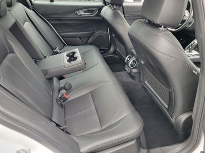 2024 Alfa Romeo Giulia Base