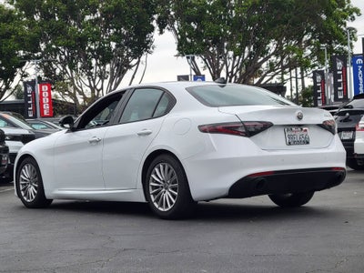 2024 Alfa Romeo Giulia Base