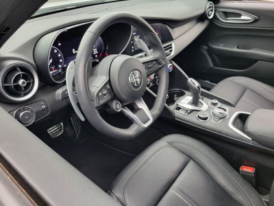 2024 Alfa Romeo Giulia Base