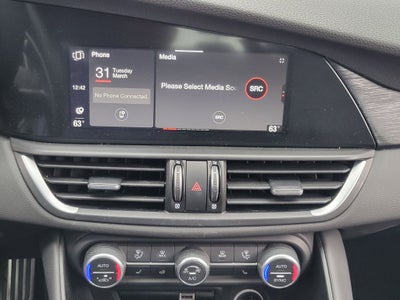 2024 Alfa Romeo Giulia Base