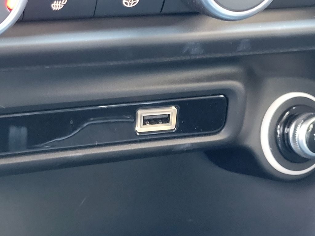 2024 Alfa Romeo Giulia Base