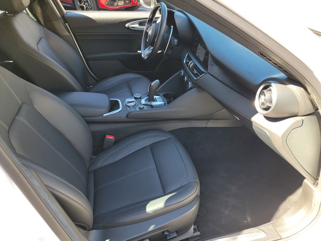 2024 Alfa Romeo Giulia Base