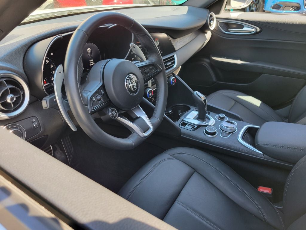 2024 Alfa Romeo Giulia Base